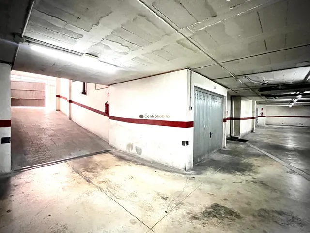 Vivienda con gje y terraza zona gran avenida — 29
