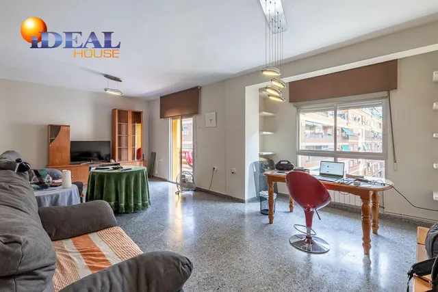 Piso amplio y luminoso en Ronda–Arabial — 3