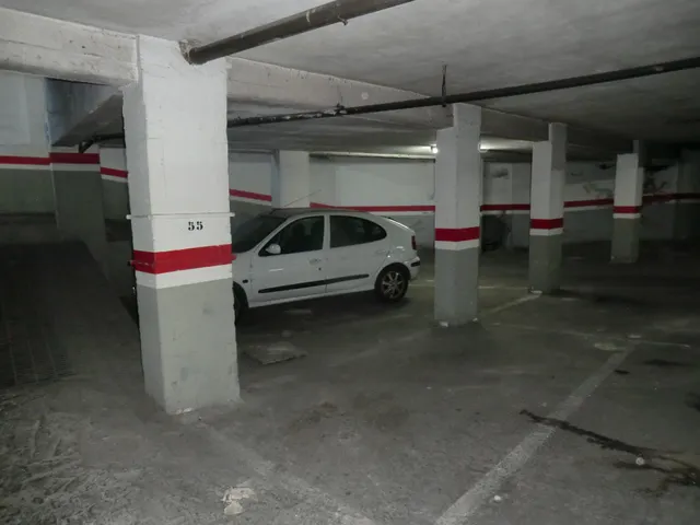 Plaza de garaje en venta en San Blas — 4