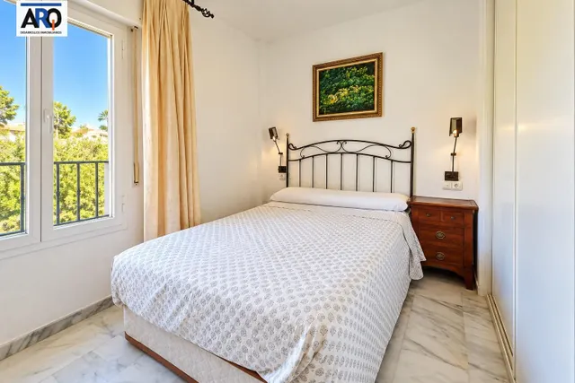Oportunidad en Benalmádena Costa: 1 dormitorio cerca del mar — 9