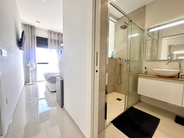 APARTAMENTO ÁTICO DE 3 DORMITORIOS Y 2 BAÑOS EN LOMAS DE CABO ROIG (ORIHUELA COSTA) — 13
