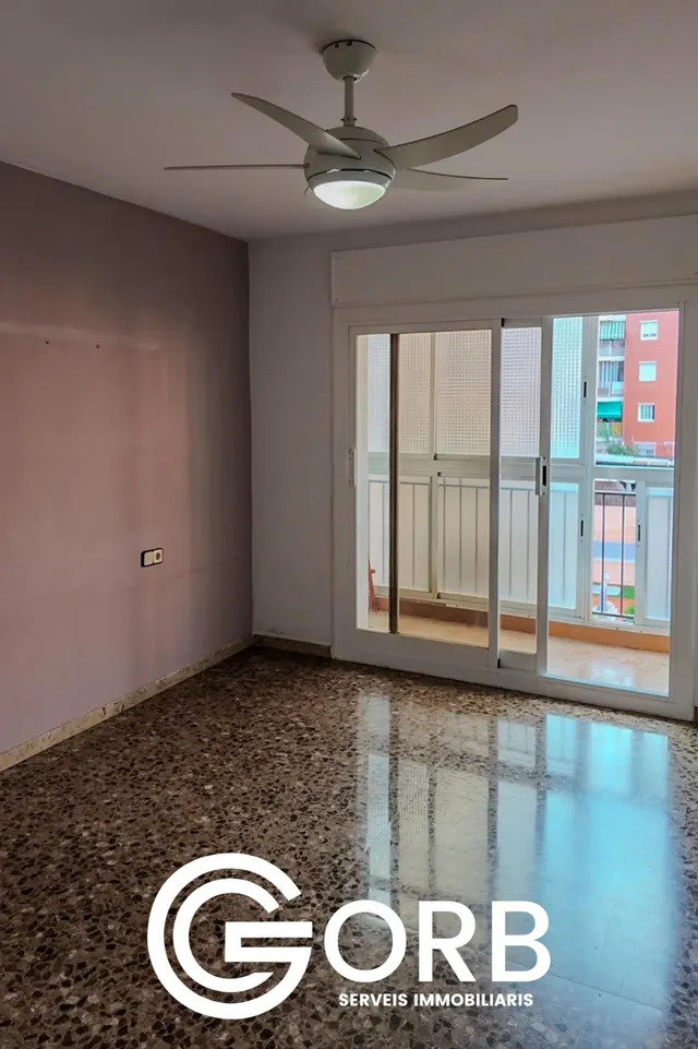 AMPLITUD, LUZ Y 4 habitaciones EN PLAZA CATALUNYA, MATARÓ — 23