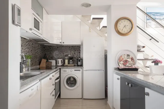Ático Elegante con Excepcional Terraza Privada en la Azotea  - foto 5