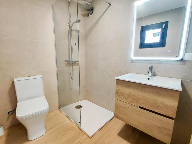 CASA EN VENTA A ESTRENAR EN SANT PERE DE RIBES – LES ROQUETES, TOCANDO VILANOVA I LA GELTRÚ — 19