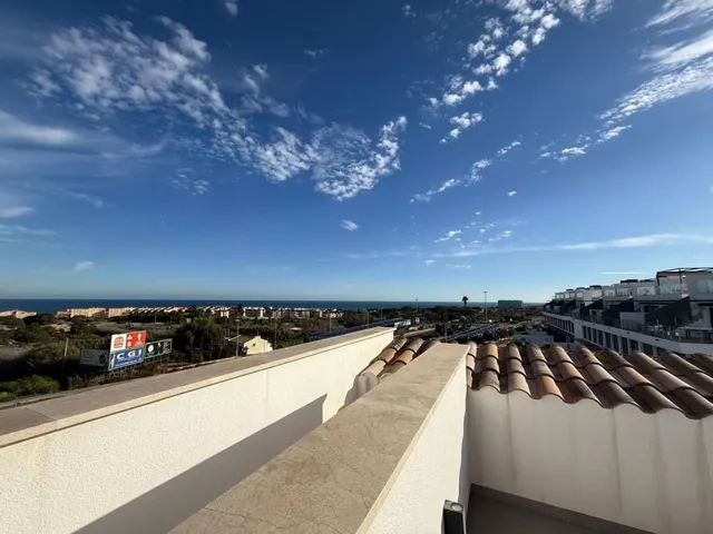 Villa 3 habitaciones 150m² en venta - Zona Pueblo — 27