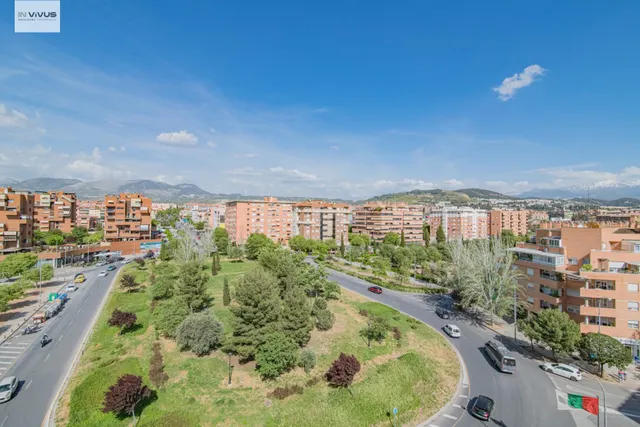 ALQUILER DE PISO DE 2 DORMITORIOS Y 2 BAÑOS CON TERRAZA EN R - foto 3