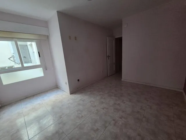 PISO ALUCINANTE EN MUCHAMIEL — 10