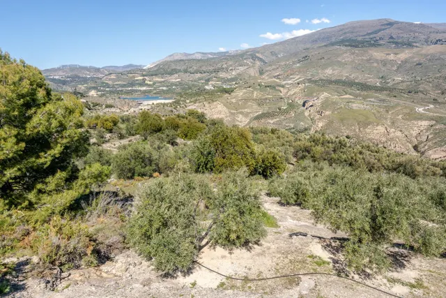 Terreno urbanizable en Pinos del Valle!!!!!!!!!