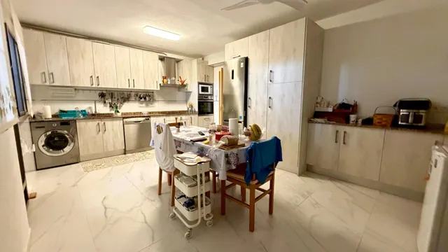 EXCLUSIVA CASA TIPO DÚPLEX TOTALMENTE REFORMADA EN CABEZO DE TORRES. — 13