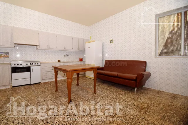 GRAN CASA CON TERRAZA Y TRASTERO — 4