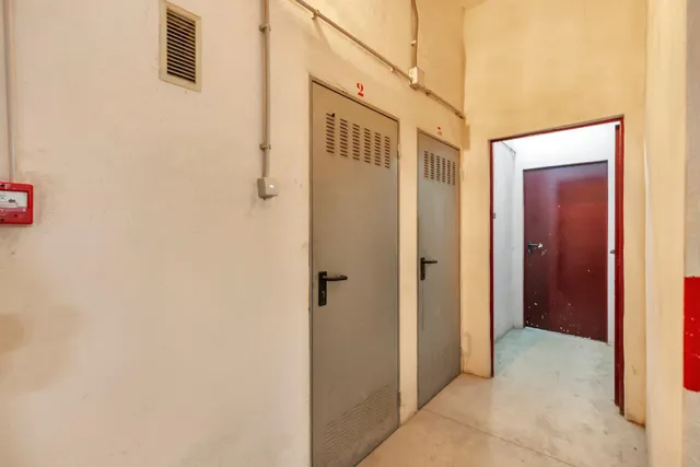 Piso céntrico y muy luminoso con garaje y un comodísimo trastero en tu misma planta — 23