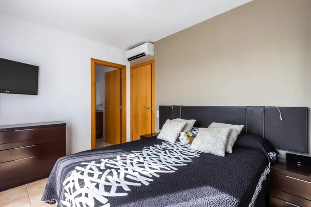 MAGNÍFICA CASA PAREADA JUNTO AL BOSQUE DE PEDRASANTA — 12