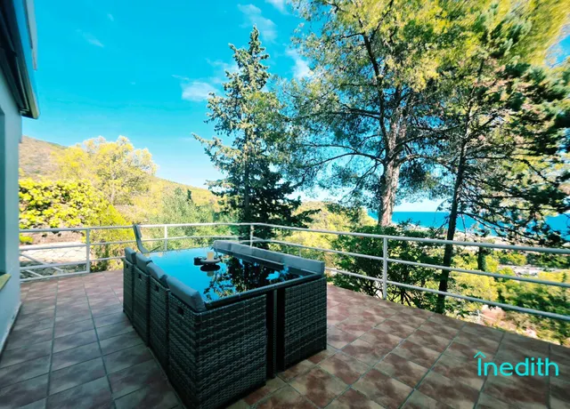 Gran casa familiar con preciosas vistas al mar urbanización Rat Penat — 21