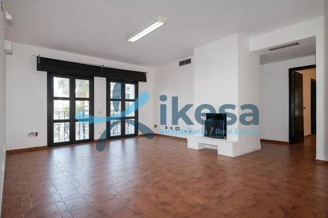 Venta de Vivienda en Marbella, Málaga. — 6