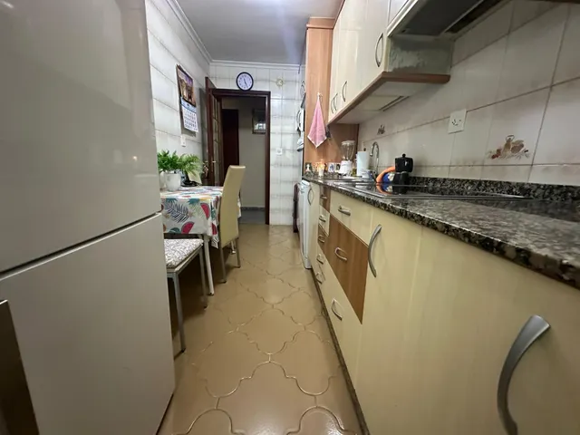 AMPLIO PISO EN ZONA CENTRO JAIME 1º — 12