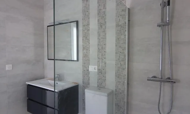ESTUPENDA VILLA MODERNA DE 3 DORMITORIOS Y PISCINA PRIVADA EN ASPE(ALICANTE) — 5