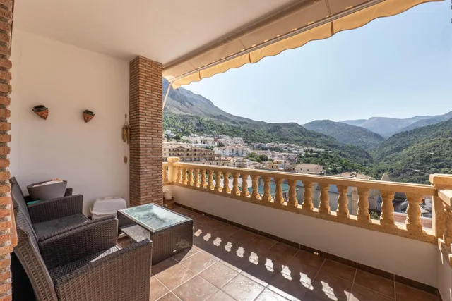 !!!OPORTUNIDAD INVERSORES¡¡¡¡. EDIFICIO EN GUEJAR SIERRA MAS