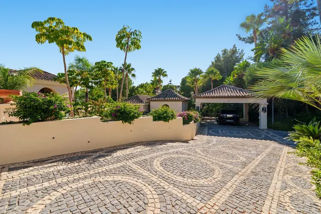 Chalet 6 habitaciones 712m² en venta - Marbella — 47