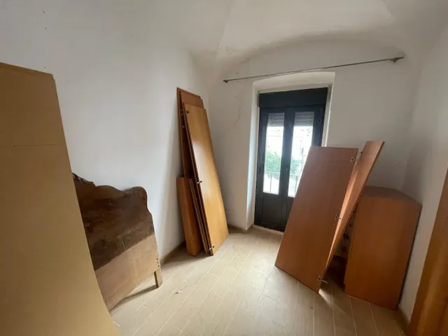 CASA EN ESQUINA EN CASAS DE DON ANTONIO — 27