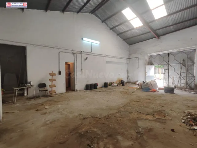 Local comercial 142m² en alquiler - Centro