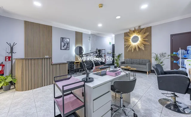 Local comercial 2 habitaciones 57m² en venta - Marbella — 2