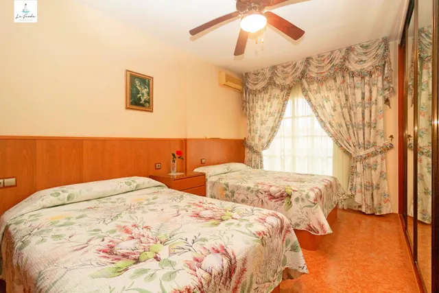 CASA CON VISTAS PANORAMICAS EN PUERTO DE LA TORRE — 22