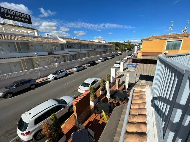 CLINICA recién REFORMADA y 100% EQUIPADA — 46