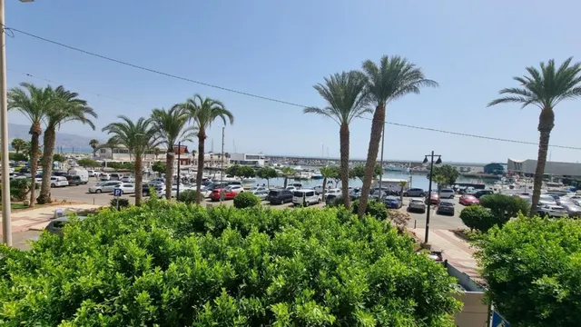 Alquiler en el puerto (Roquetas de Mar) — 24