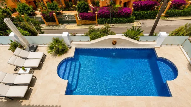Chalet 5 habitaciones 453m² en venta - Costa del Sol - foto 3