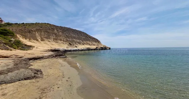 PISO EN TERREROS, 3 DORM., PRÓXIMO CALA INVENCIBLE Y TIA ANT - foto 3