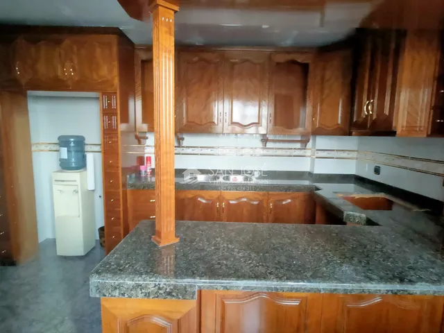 SE VENDE PISO AMPLIO EN BUEN ESTADO EN ZONA CENTRO DE ASPE - foto 3