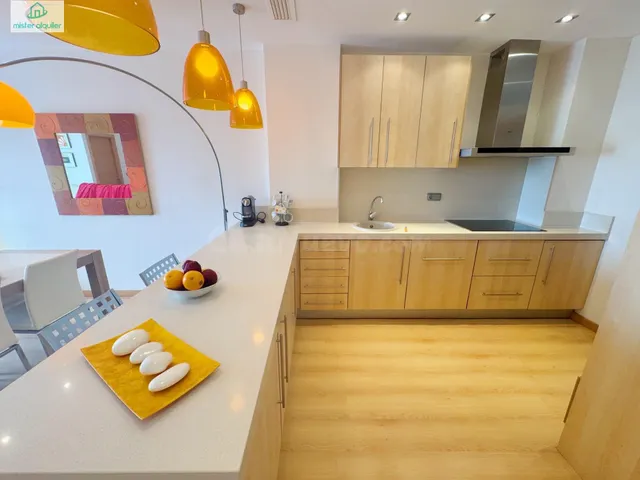 ELEGANTE APARTAMENTO JUNTO AL MAR EN LA URBANIZACIÓN GALLO R - foto 2
