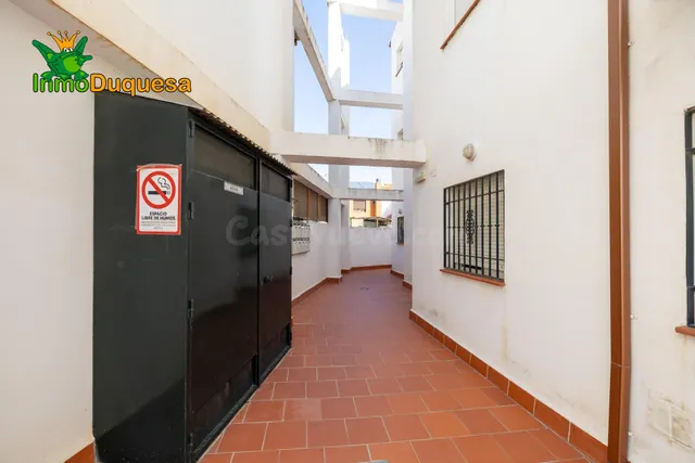 Piso de 3 dorm. en Las Gabias, con APARCAMIENTO. — 12
