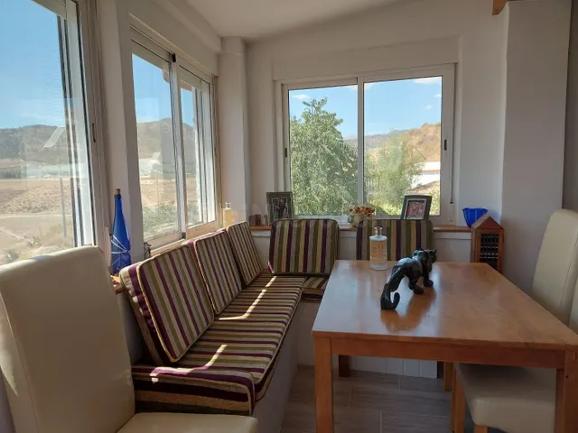 Casa Cueva de 2 Plantas, Vistas Impresionantes y un Apartame - foto 4