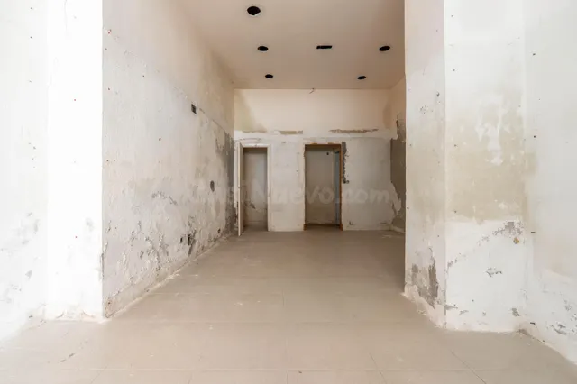 Oportunidad de Inversión en Local Comercial en el Centro de  - foto 3