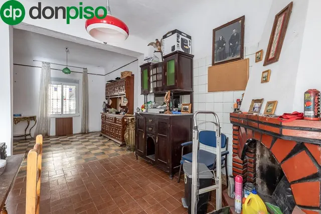 Casa con Parcela a Reformar en Granada — 6
