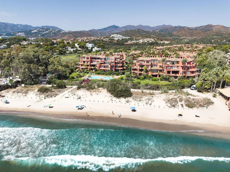 APARTAMENTO EN 1ª LÍNEA DE PLAYA EN EL ROSARIO, PLAYA ALICATE