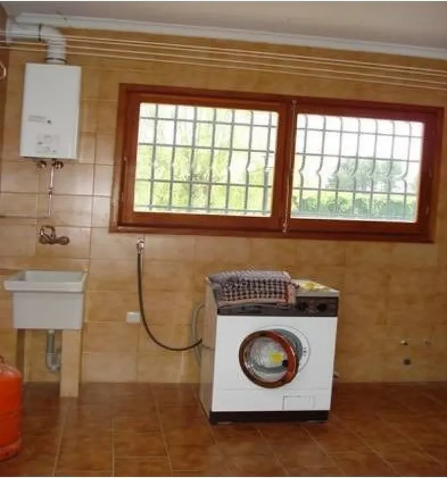 INMOBILIARIA TEJARES VENDE CHALET EN URB. AGUA SOL — 18