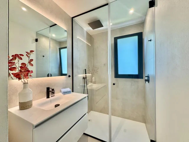 Apartamento de lujo con vistas panorámicas — 24