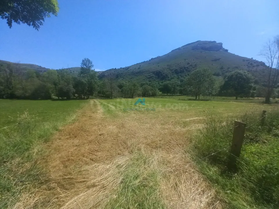 Se vende terreno rústico en Matienzo, Ruesga