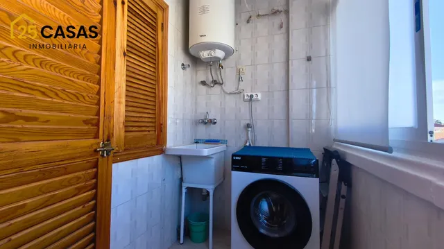 Piso exterior a 200 m de la playa con parking en urbanización cerrada — 20