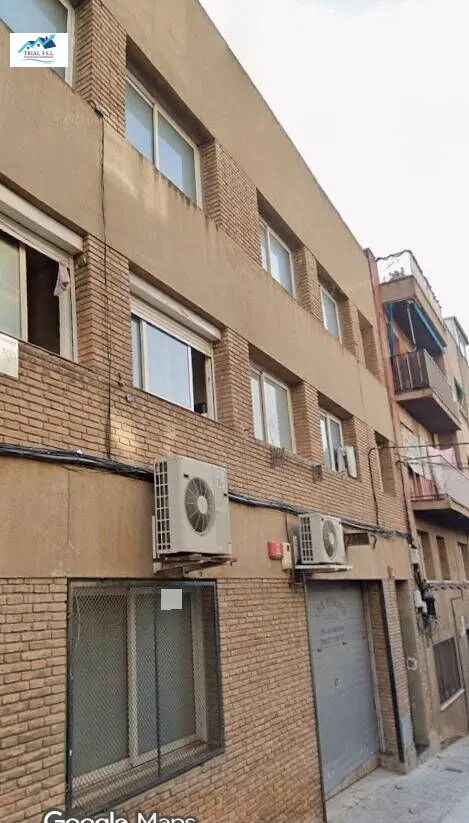 Venta de piso en Santa Coloma de Gramenet (Barcelona)