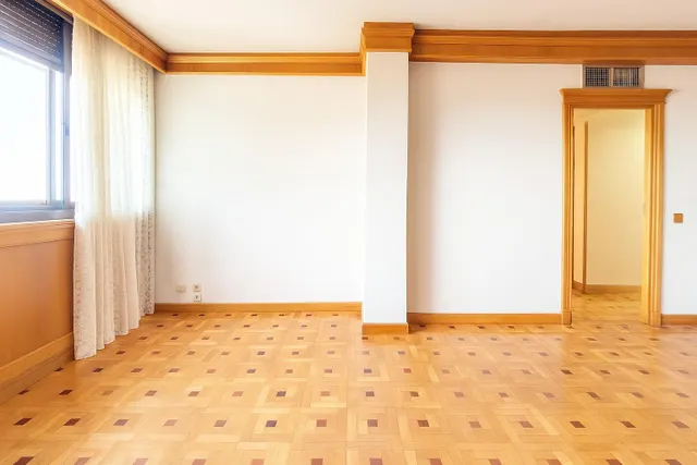 VIVIENDA ALQUILADA CON INQUILINOS SOLVENTES, NO SE PUEDE VISITAR. — 9