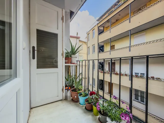 PISO REFORMADO EN PLENO CENTRO DE SANTANDER, JUNTO AL AYUNTA