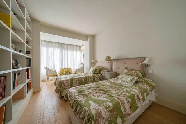 VIVIENDA DE AUTOR | 178 m2 | 7ª PLANTA | 5 DORMITORIOS | PARQUE DE LAS AVENIDAS — 35