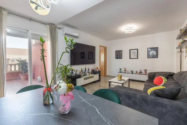 Piso con terraza de 31 m2 y cochera en el centro de hijar — 18
