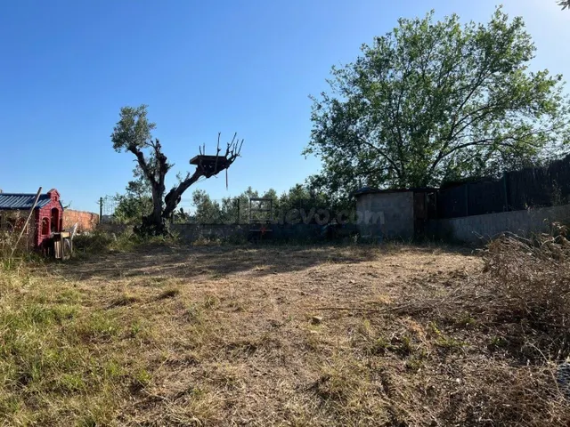 SOLAR EN VENTA CON CASAL DE PIEDRA EN LA SERRA BARONA - foto 3