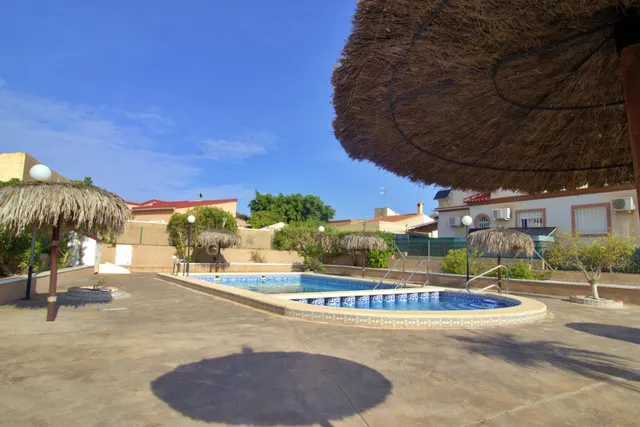 Alquiler en urbanización en La Marina (San Fulgencio) — 16