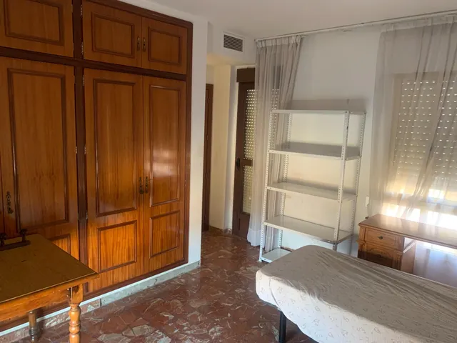 Espectacular Adosado de 220 m2 | 6 Dorm. | 4 Baños | Azotea y Patios — 9