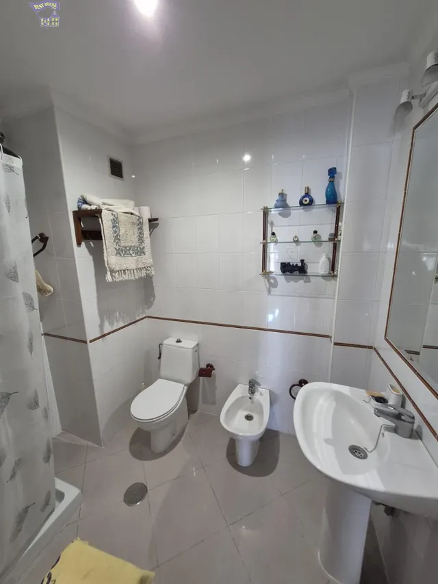 SE VENDE PISO EN PRIMERA PLANTA ZONA CAMINO DE BORNOS — 8